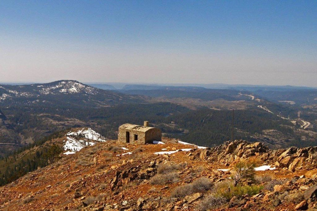 Want a unique camping experience or just unusual accommodations in the U.S.? Here's how to rent a decommissioned fire lookout, ranger station, or Forest Service cabin in a national forest.