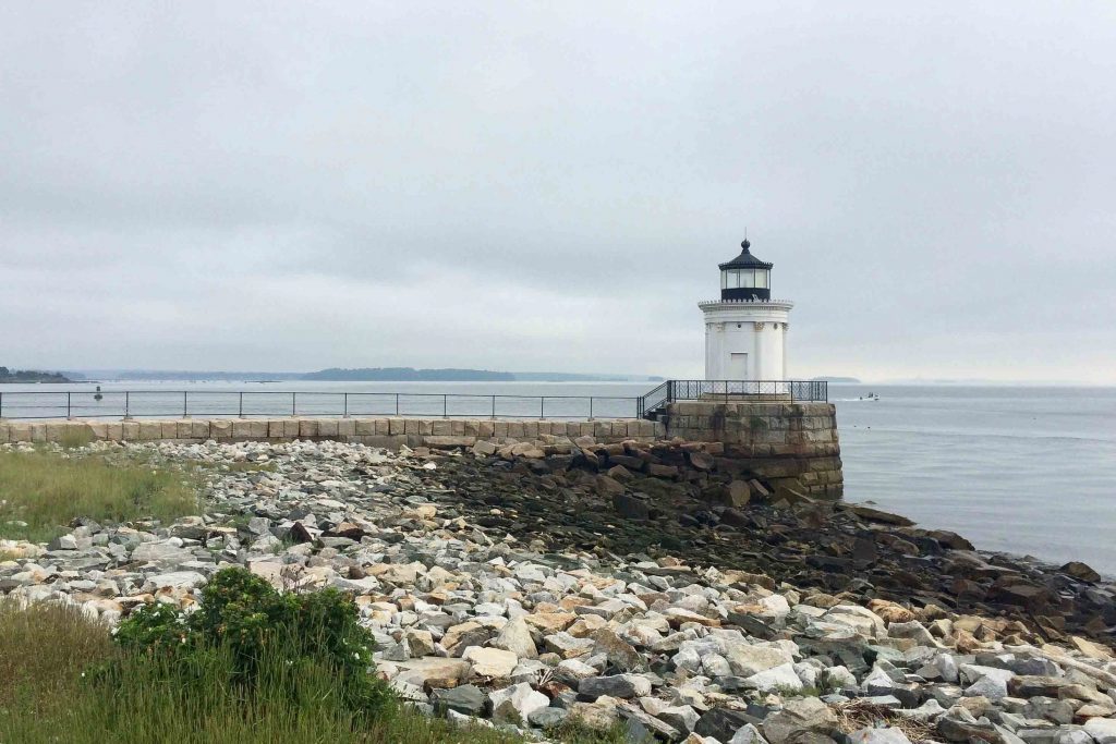 If you’re planning to travel to New England and you love to kayak, try one of these day trips: the Casco Bay Islands in Maine, Portsmouth Harbor in New Hampshire, or the Thimble Islands in Connecticut. Sea kayaking in New England means scenery, lighthouses, and even urban exploration - just mind the currents!